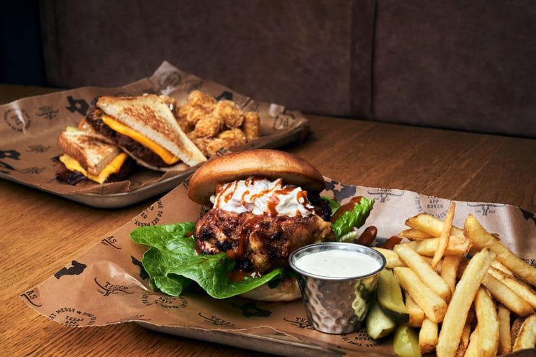 Texas longhorn serverar svenskt kött på sina restauranger