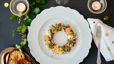 Tartar på oxfilé med dragonmajonnäs och jordärtskocka